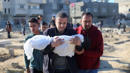 Israeli airstrikes kill at least 25 Palestinians in Gaza