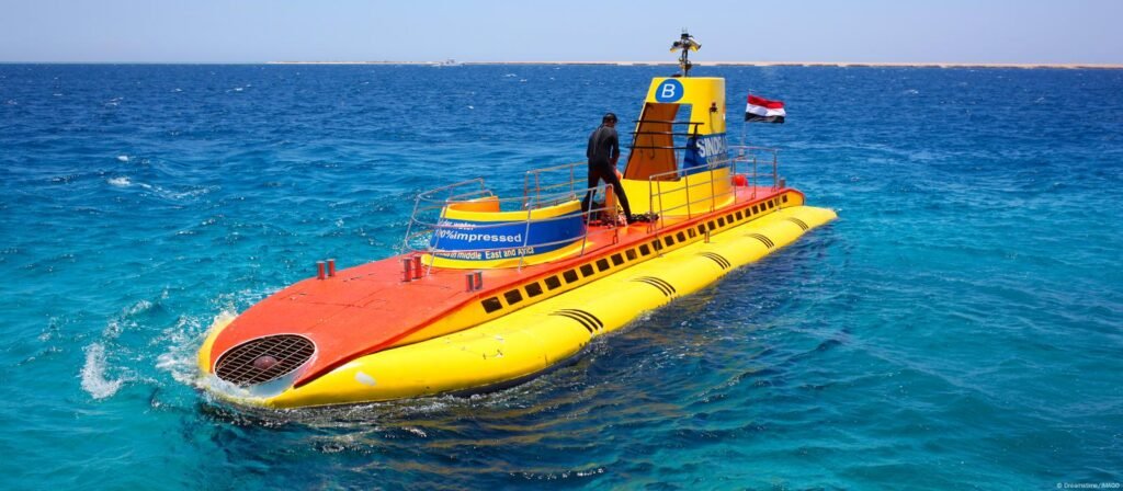 Tourist submarine sinks off Egyptian resort, fatalities reported