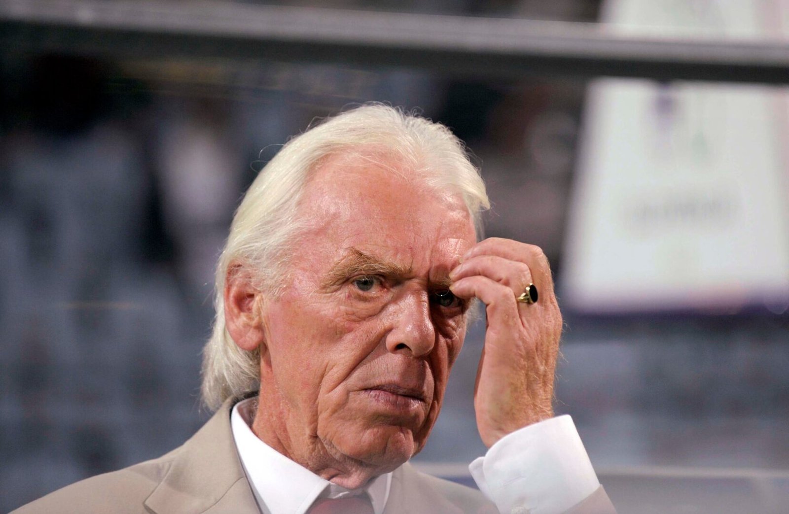 Real Madrid mourns the death of former coach Leo Beenhakker