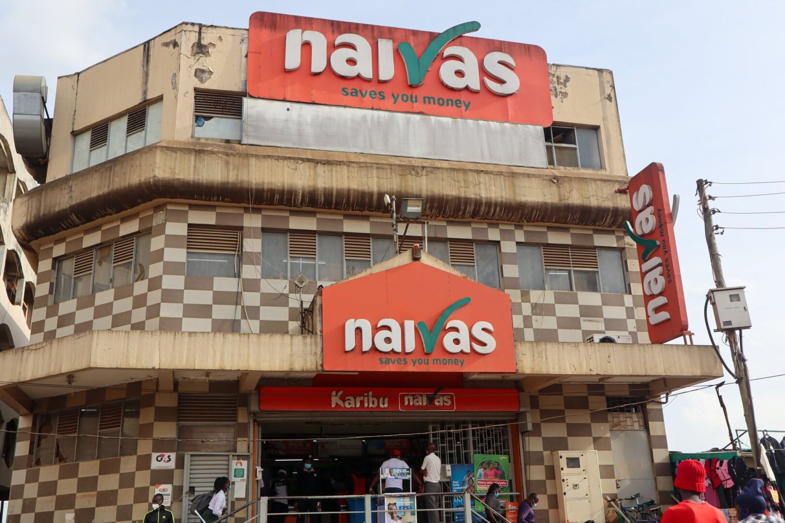All Naivas Supermarkets in Nairobi ordered to close over sale of expired products