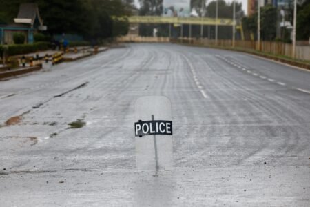Police retreat as protesters take over Kiserian streets on Saba Saba Day Police retreat as protesters take over Kiserian streets on Saba Saba Day