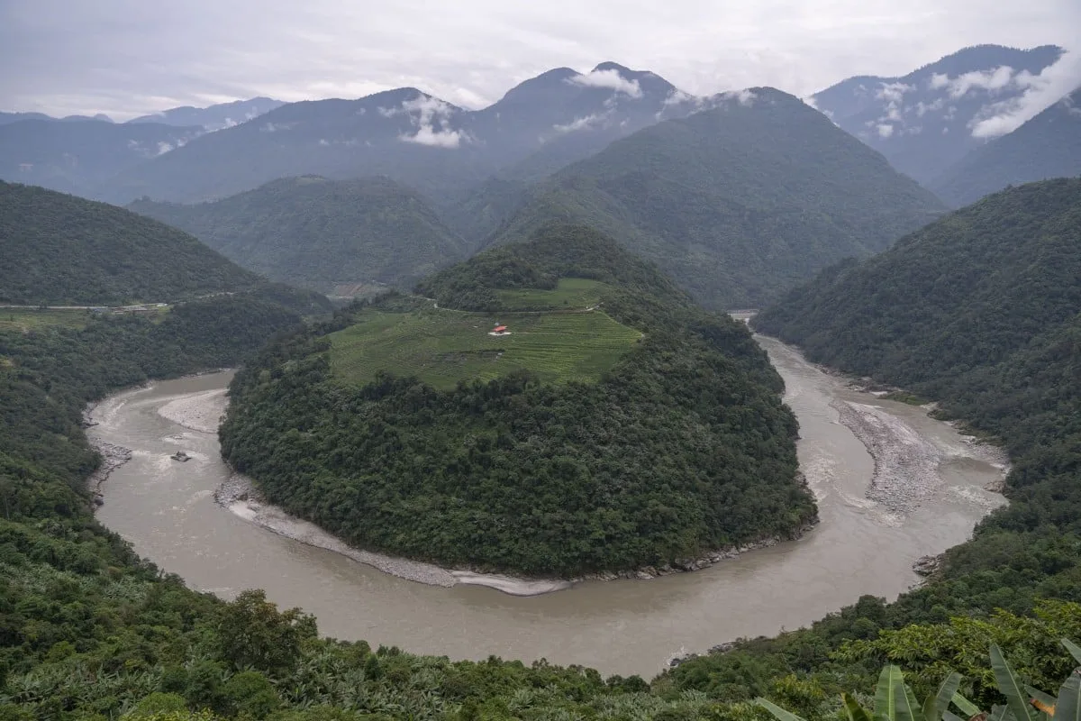 China begins construction of world’s largest Dam in Tibet, fuelling fears in India and Bangladesh Yarlung Tsangpo river