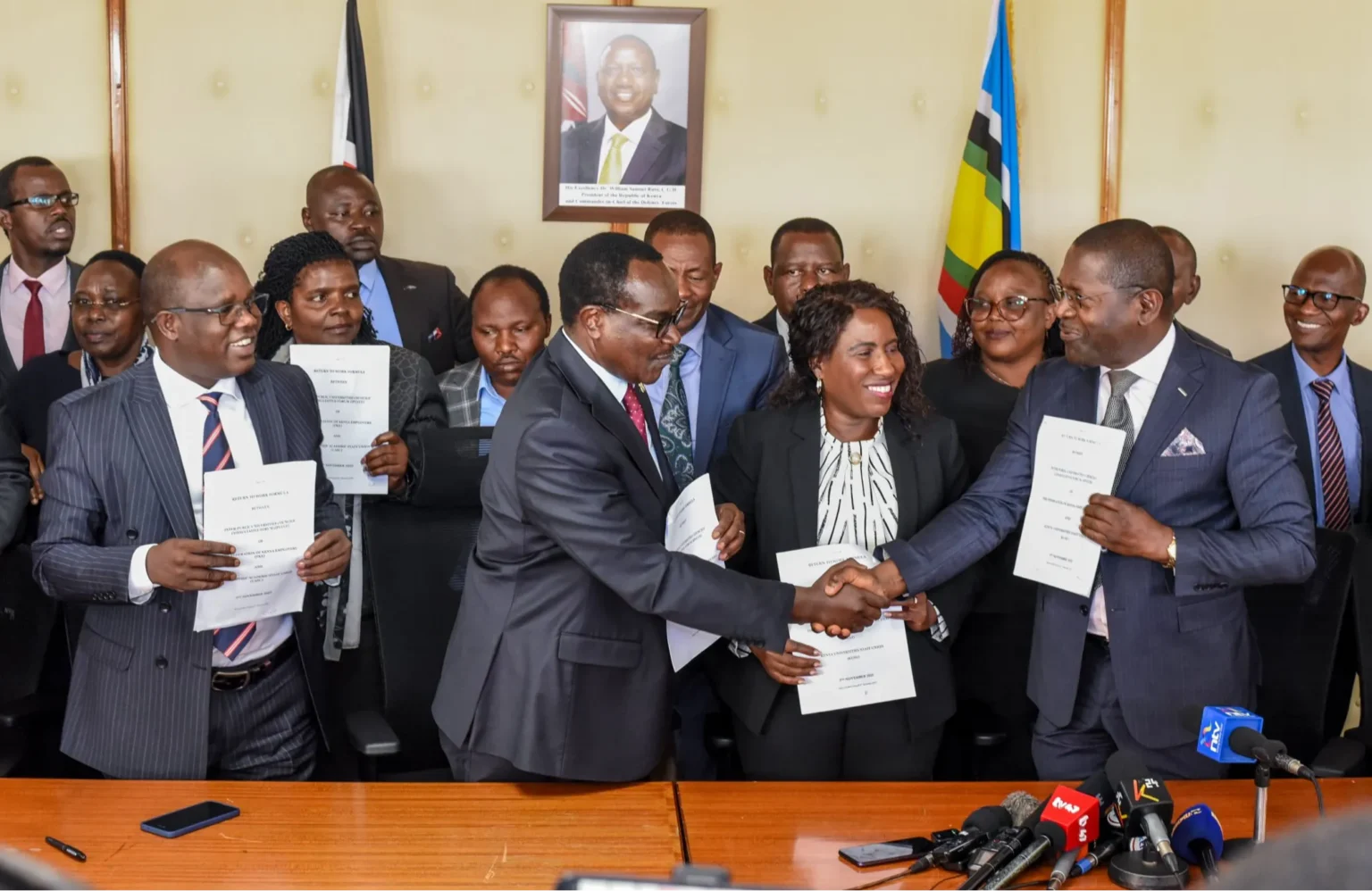 Kenyan university lecturers call off 49-day strike