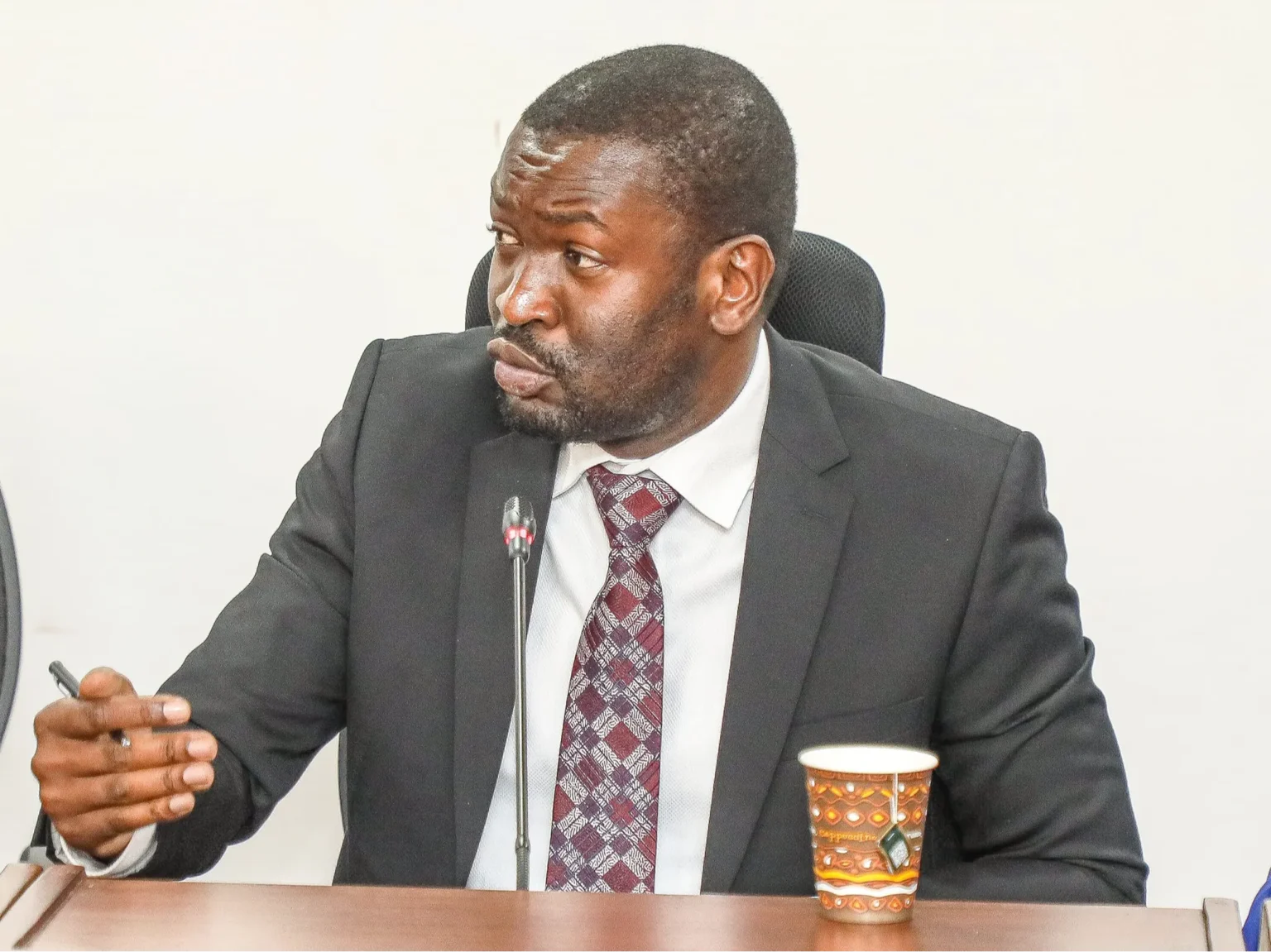 Edwin Sifuna apologizes to Uhuru Kenyatta as ODM grapples with post-Raila divisions