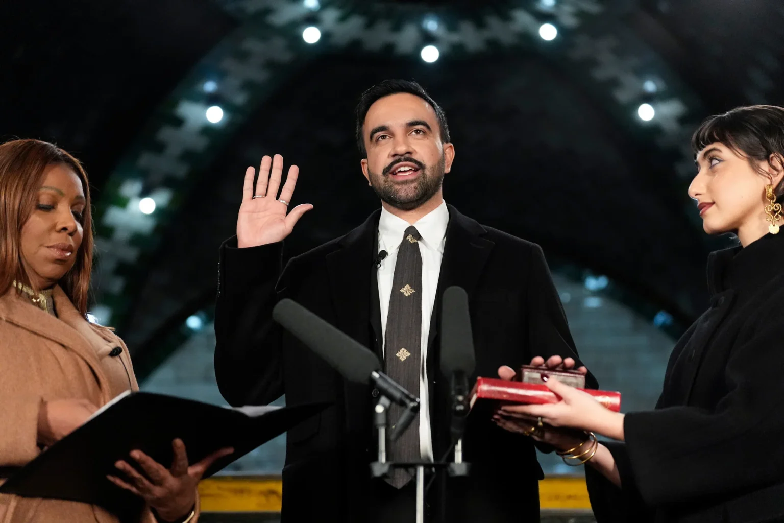 Ugandan born Zohran Mamdani takes oath as New York mayor with historic Quran