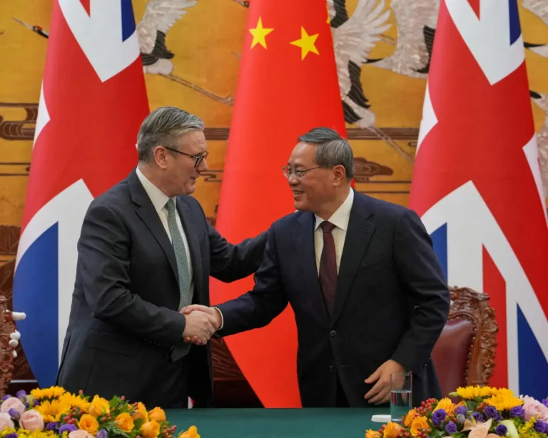 China grants visa free access to UK and Canadian citizens