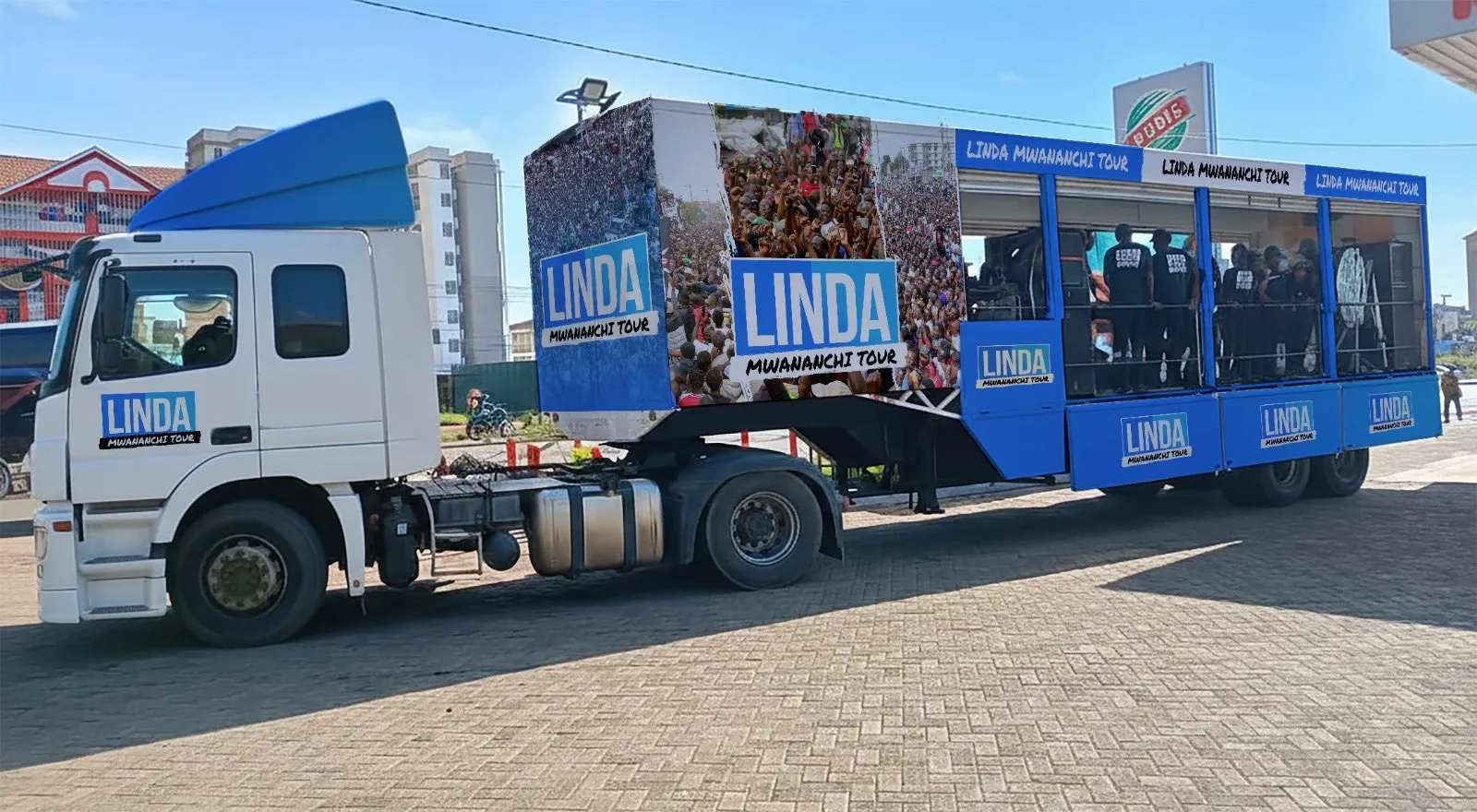 Supporter gifts Edwin Sifuna a new sound system as Linda Mwananchi tour resumes Supporter gifts Edwin Sifuna a new sound system as Linda Mwananchi tour resumes