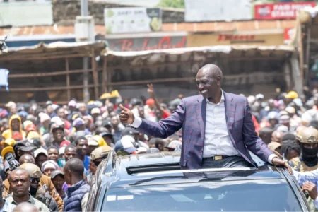 Teargas fired as youths block Ruto motorcade during Dagoretti tour Teargas fired as youths block Ruto motorcade during Dagoretti tour
