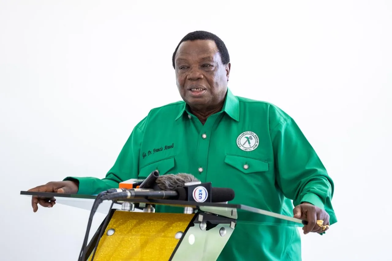 Atwoli urges Ruto to ban political rallies until official campaign period Atwoli urges Ruto to ban political rallies until official campaign period