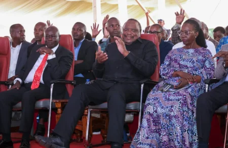 Uhuru Kenyatta and Gachagua share rare moment at Daniel Karaba burial