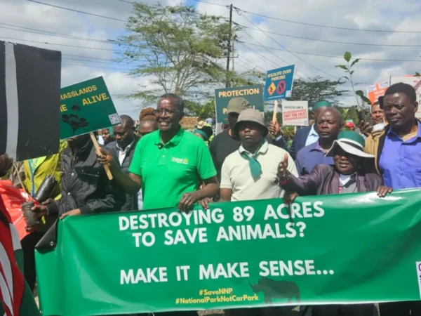 Former CJ David Maraga arrested during Nairobi National Park land protest Former CJ David Maraga arrested during Nairobi National Park land protest