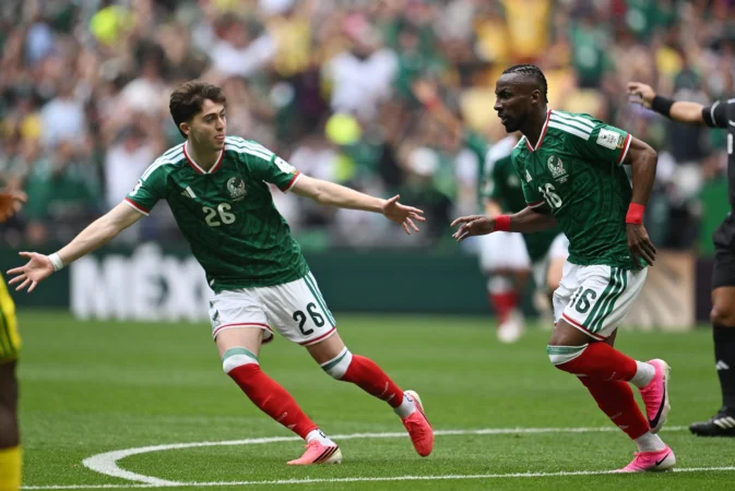Co-hosts Mexico become first team to reach World Cup knockout stage Co-hosts Mexico become first team to reach World Cup knockout stage