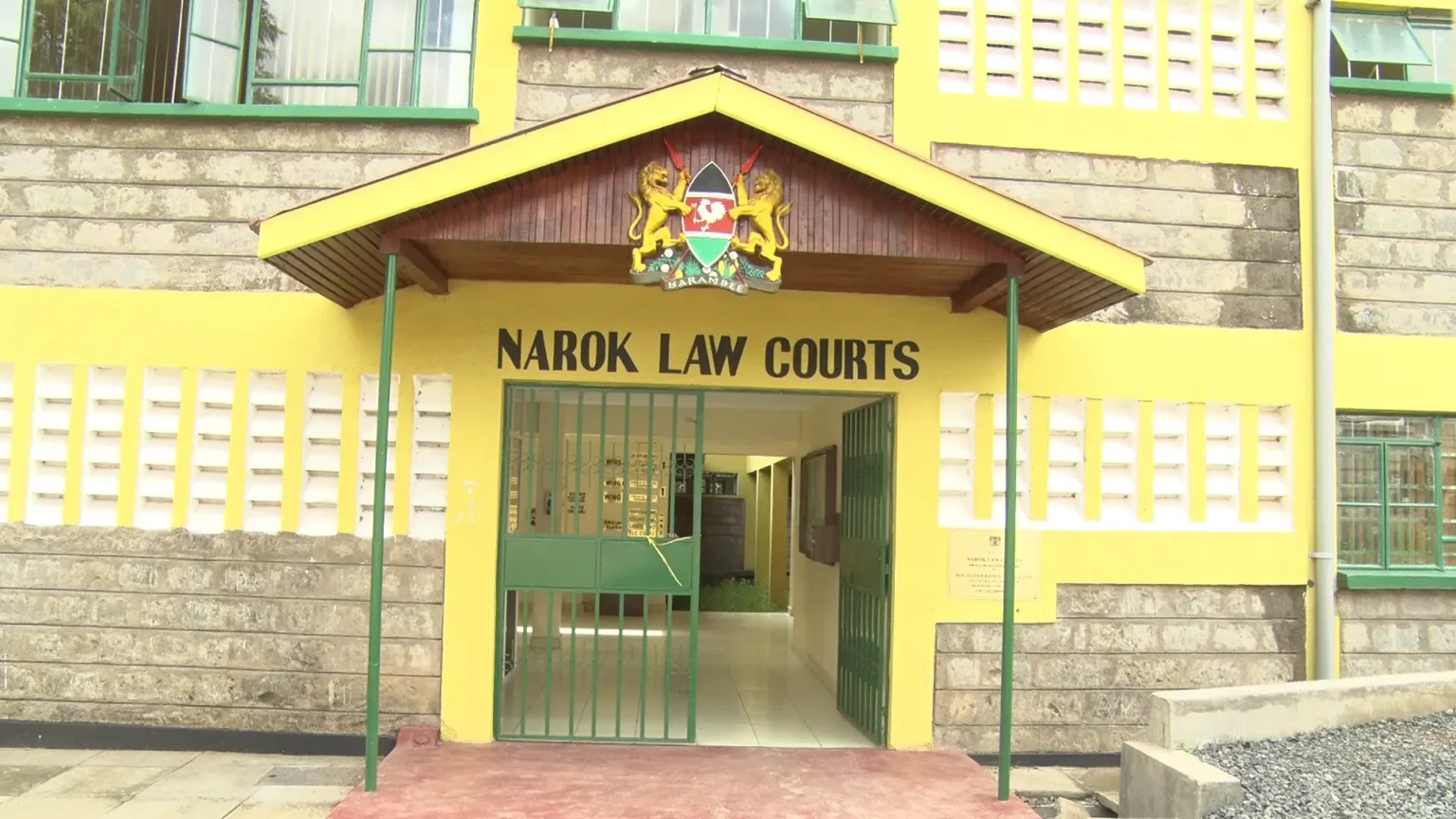 Tear gas, warning shots as supporters attempt to free murder suspect at Narok court Tear gas, warning shots as supporters attempt to free murder suspect at Narok court