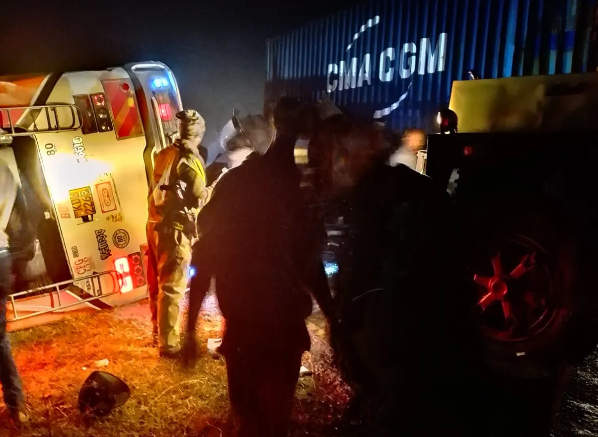 Seven killed, 27 injured in grisly Salama accident along Nairobi–Mombasa Highway Seven killed, 27 injured in grisly Salama accident along Nairobi–Mombasa Highway