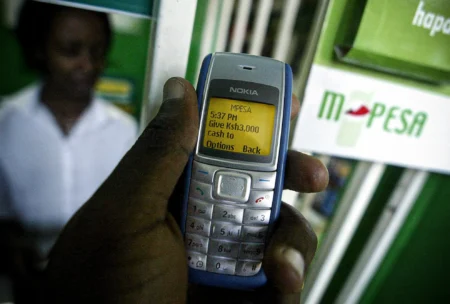Are cash payments slowly disappearing from everyday life? M-Pesa and cashless payments in Kenya