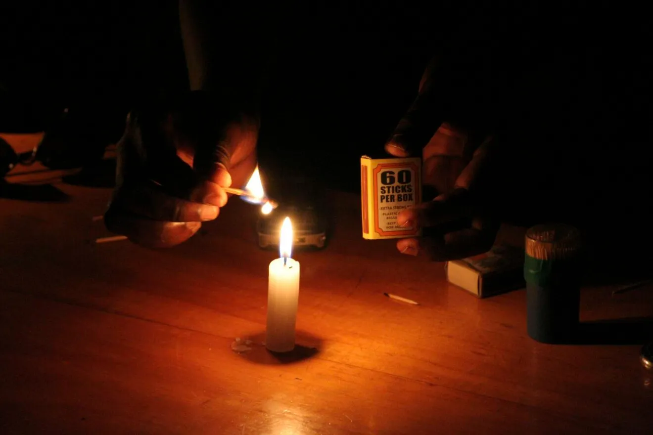 Kenya Power restores electricity after hours-long national outage Kenya plunged into darkness after nationwide power outage