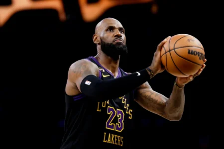 NBA star LeBron James to leave Lakers, to play with another team