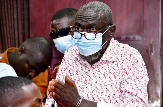 Dr Kizza Besigye remains in ICU after collapsing during High Court trial Dr Kizza Besigye remains in ICU after collapsing during High Court trial