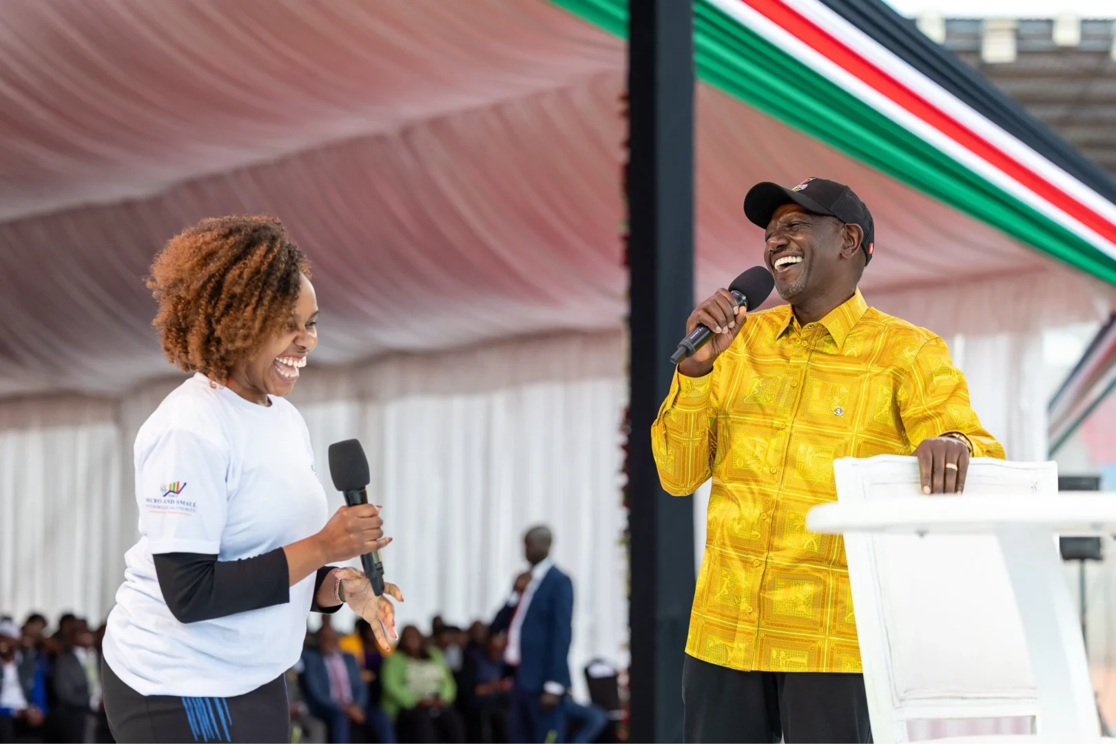 ‘Can I give you a hug?’ Young woman charms crowd at Ruto’s NYOTA launch 'Can I give you a hug?' Young woman charms crowd at Ruto's NYOTA launch