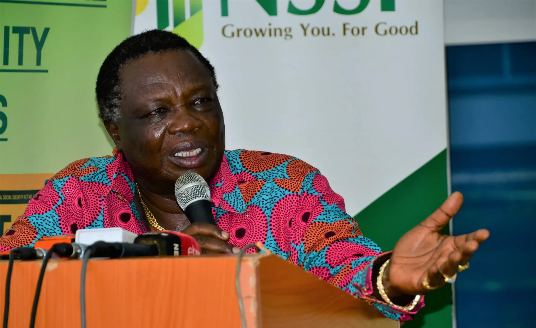 Atwoli accuses Uhuru of using Sifuna to divide Western Kenya