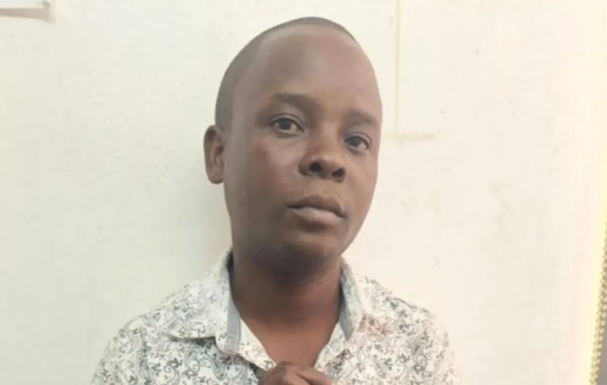 EACC arrests immigration official over alleged KSh12,000 passport bribe EACC arrests immigration official over alleged KSh12,000 passport bribe