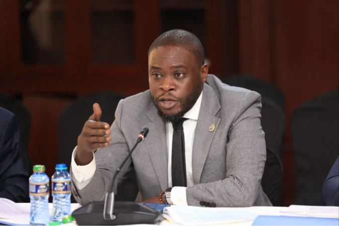 Sakaja rules out hawking ban in Nairobi, says street trade must be managed