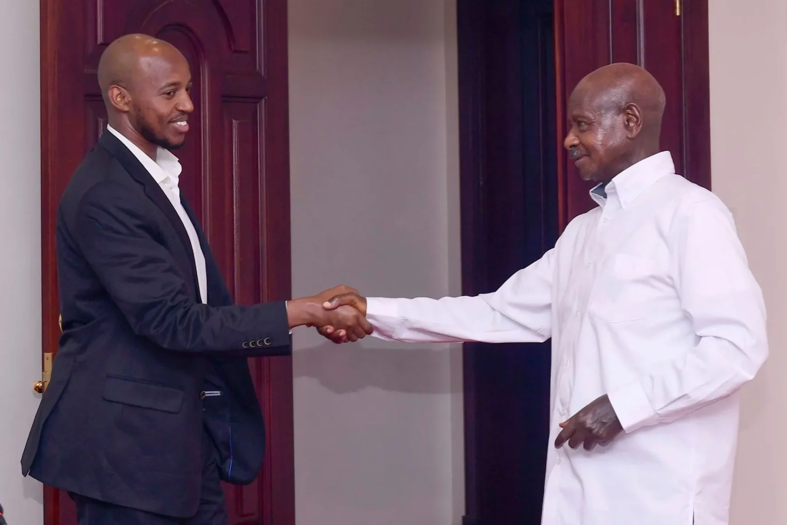 Museveni reveals King Oyo battled cancer, leaves behind young heir Museveni reveals King Oyo battled cancer, leaves behind young heir