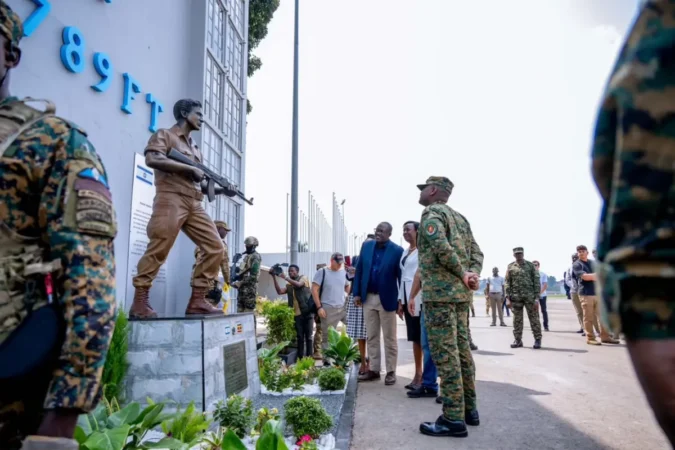 Uganda unveils Yonatan Netanyahu statue to mark 50 years since Entebbe raid Uganda unveils Yonatan Netanyahu statue to mark 50 years since Entebbe raid