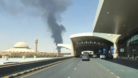 Houthis strike Riyadh airport again as death toll rises to 14 Houthis strike Riyadh airport again as death toll rises to 14